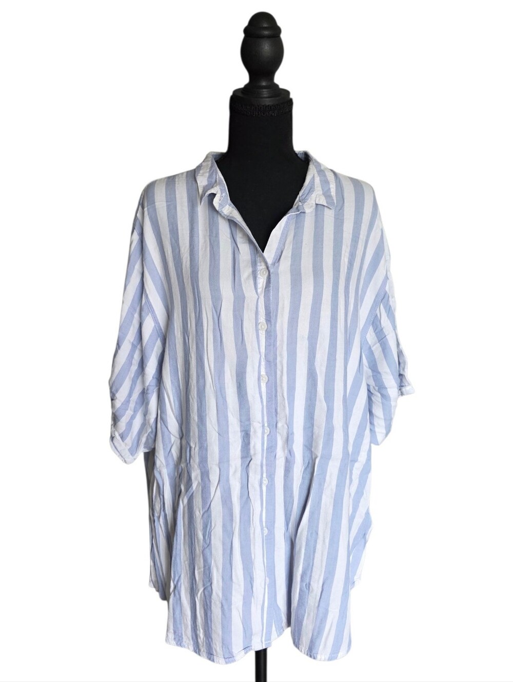beachlunchlounge Light Blue & White Vertical Stripe Button-Down Shirt